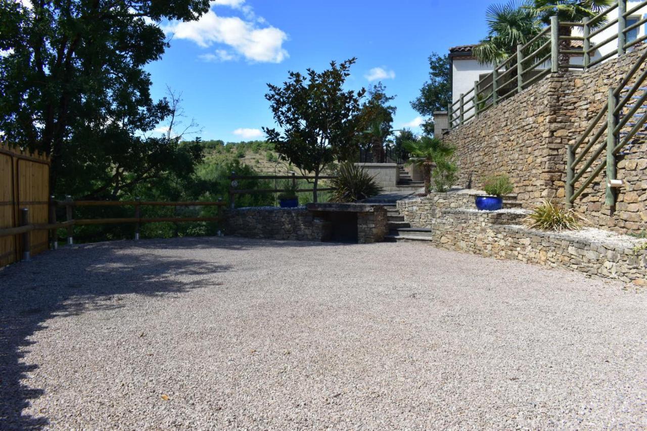 Chambre Au Calme Avec Spa Privatif Gratuit Sud Aveyron Les Palmiers Des Causses Saint-Rome-de-Tarn Exterior foto